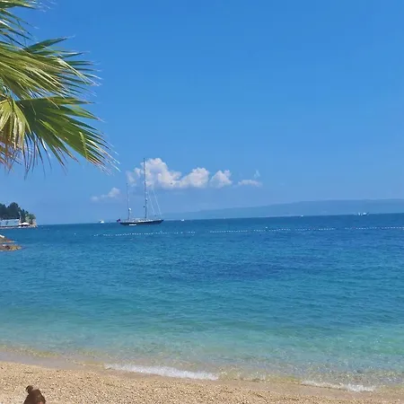 Konukevi Varos 3*