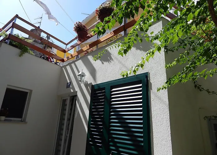 Varos Гостьовий будинок 3*