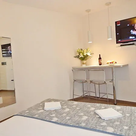 Guest house Varos Split