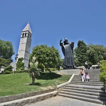 Gostinjska kuća Varos 3*